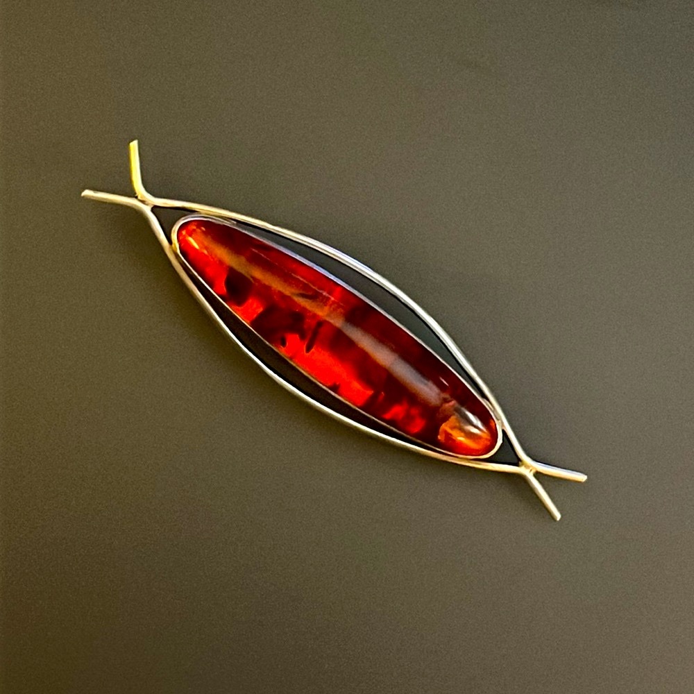 Vintage mid-century modern Scandinavian Amber and silver pin - Picture 11 of 13